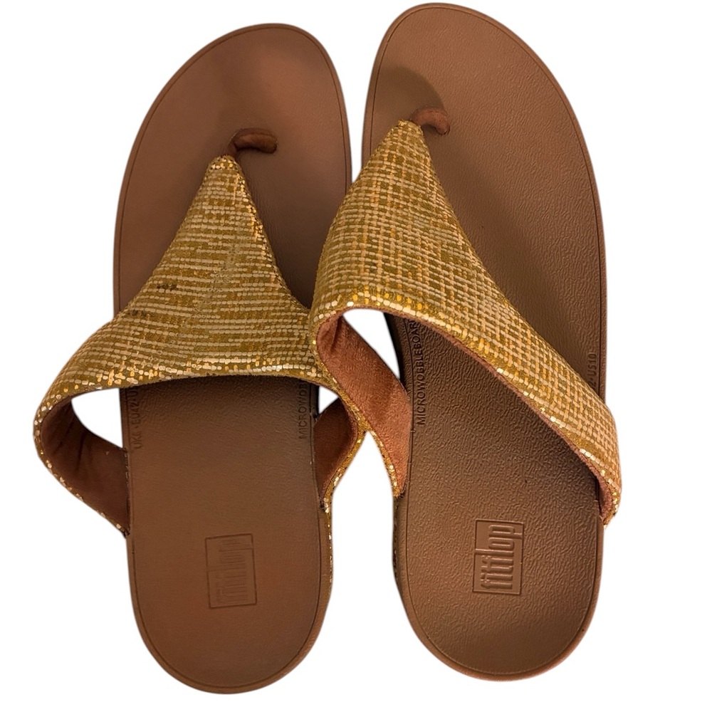 Fitflop | Lottie chain print in baked yellow wedge flip flop sandals - Picture 7 of 10